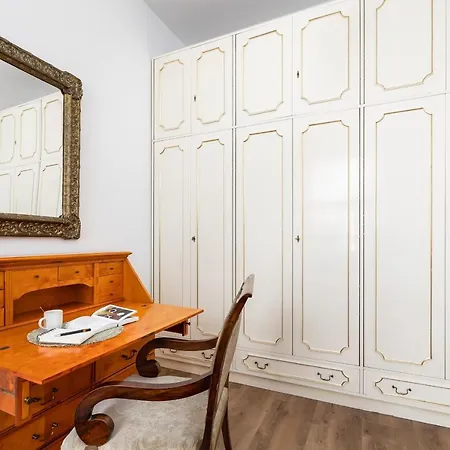 Apartment Vintage With One Bedroom In By Renters Poznan