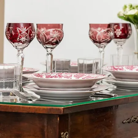 Vintage With One Bedroom In By Renters *